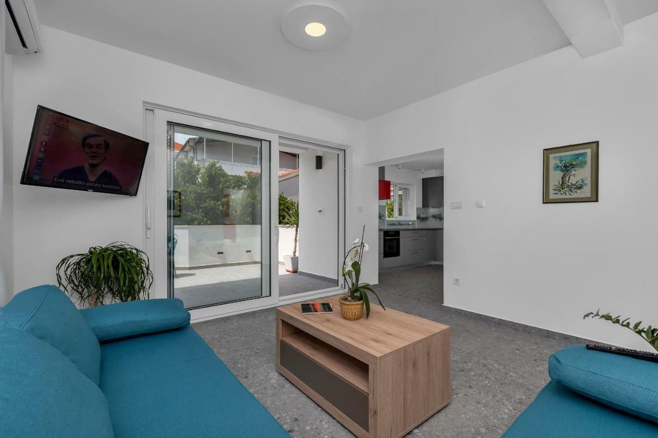 Apartment Mediteraneo Makarska Bagian luar foto
