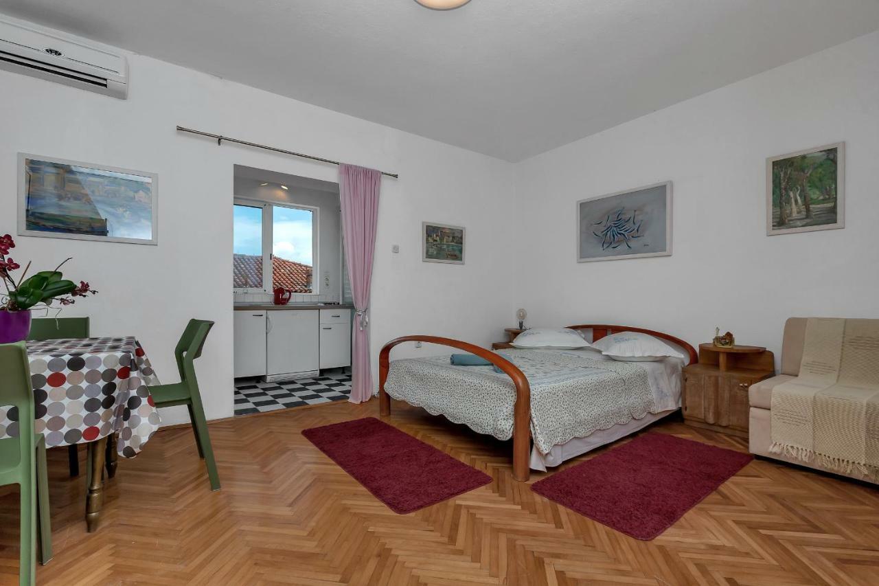 Apartment Mediteraneo Makarska Bagian luar foto