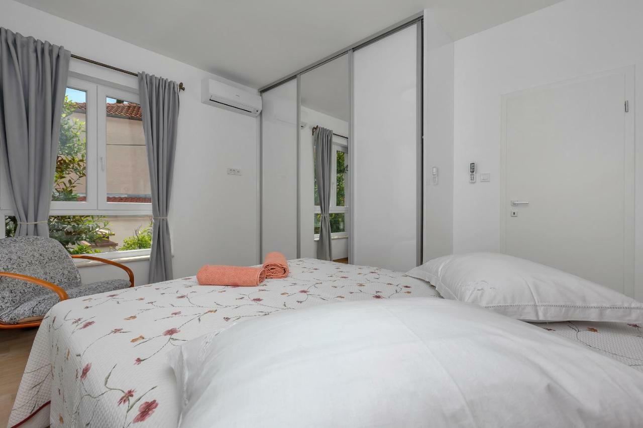 Apartment Mediteraneo Makarska Bagian luar foto