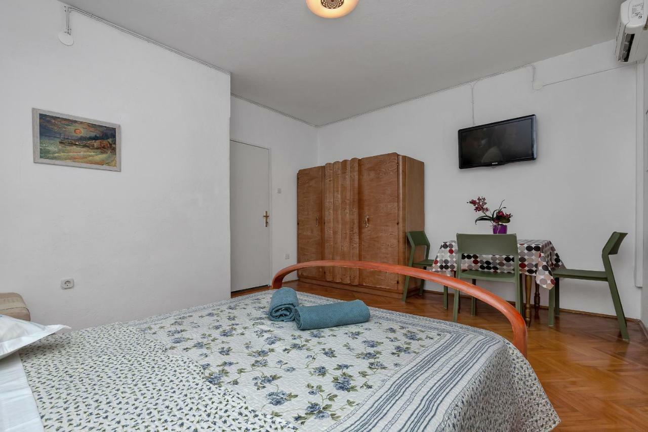 Apartment Mediteraneo Makarska Bagian luar foto