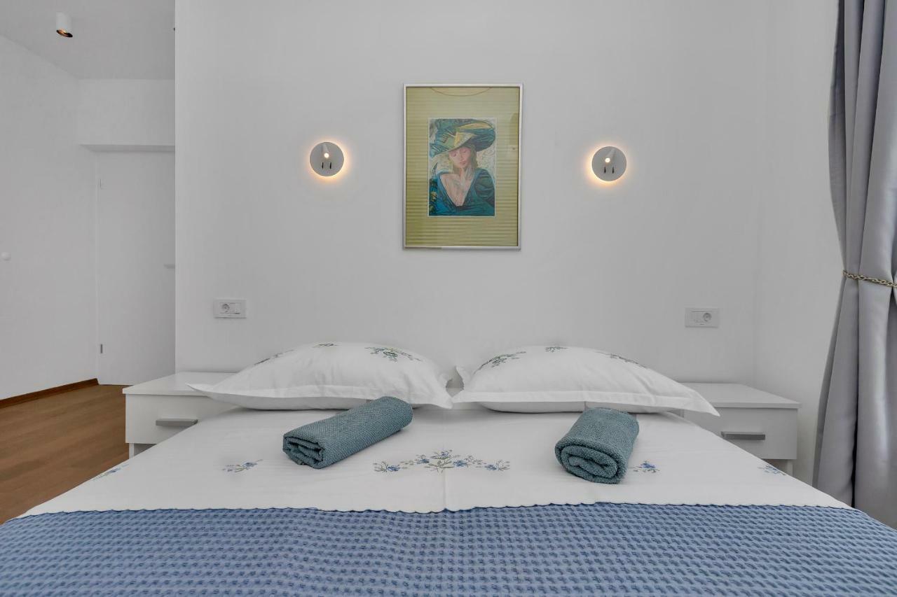 Apartment Mediteraneo Makarska Bagian luar foto